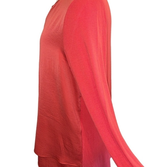 Soft Surroundings Women's Top Size M Red Long Sleeve V Neck Comfort Hi Low Hem - Picture 5 of 8